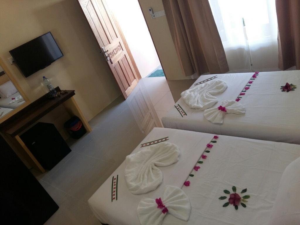 Ari Heaven Thoddoo Maldives Hotel Exterior photo
