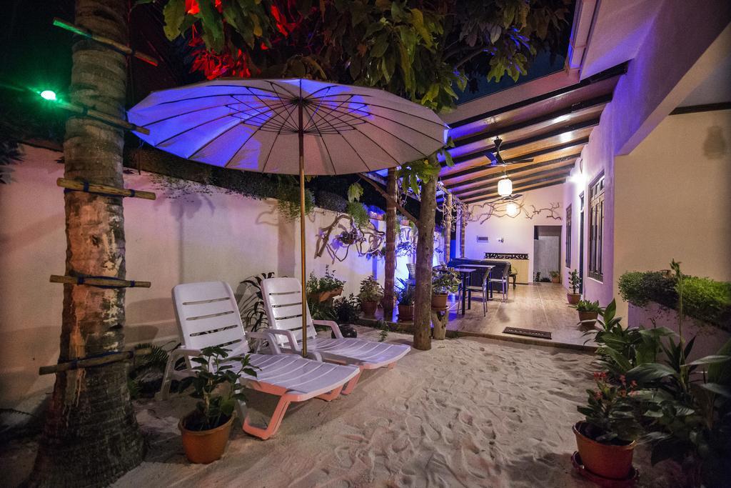 Ari Heaven Thoddoo Maldives Hotel Exterior photo